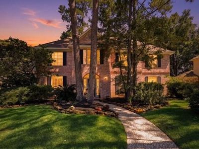 5834 Mountain View Dr
