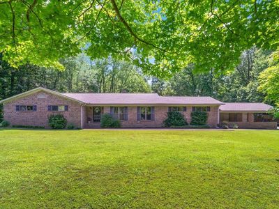 292 Sassafras Cir
