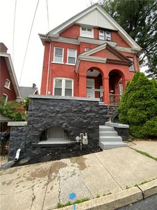 703 Dakotah St