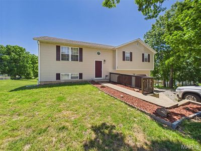 Property at 15430 Top Dr, Saint Robert, MO