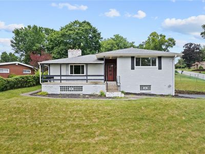 1328 Foxboro Dr