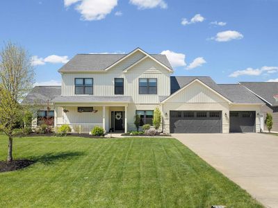 5144 Greenview Ct