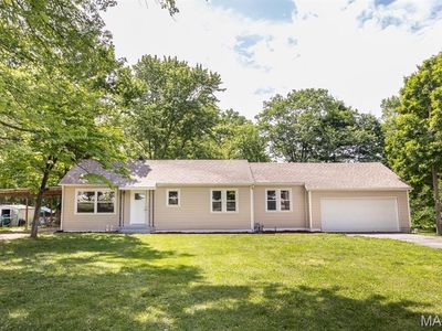 36 Athlone Dr