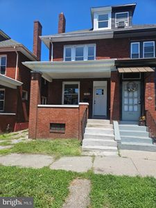 1916 Mulberry St