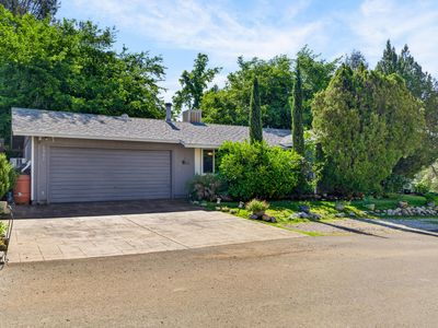 Property at 1391 Rouge Rd, Shasta Lake, CA