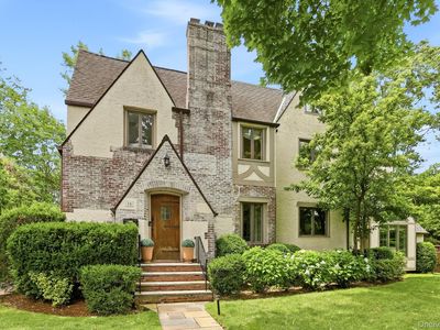 31 Dobbs Terrace