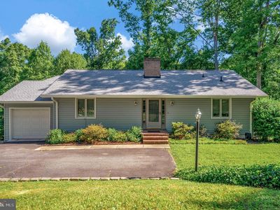 8 Ridgemore Cir