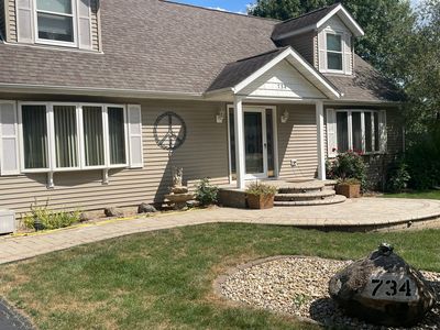 734 Forest Park Dr