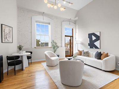 1015 Grand St APT 4B