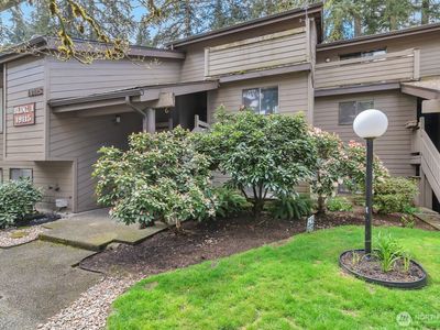 19115 Ballinger Way NE #102