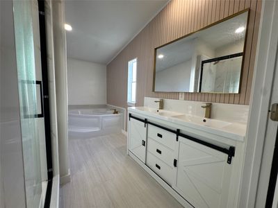 1208 Casa Ln