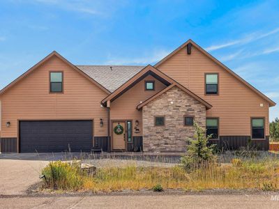 13102 Hawks Bay Rd