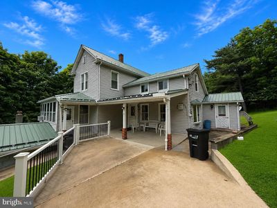 124 Riordan Rd