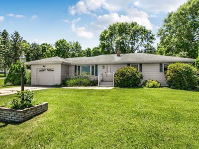 23187 Grandview Loop