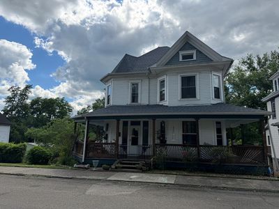 728 Maple Avenue