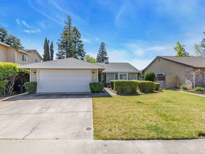 5840 Laguna Shore Way