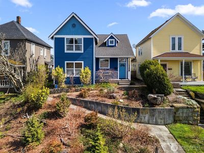 1512 Humboldt Street