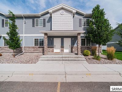 512 Trails End