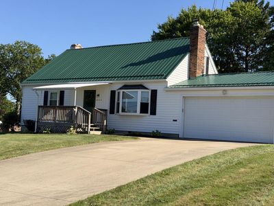 855 Duff Dr