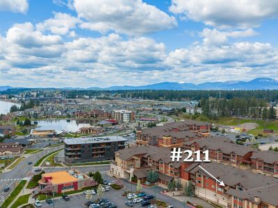 2050 N Main St APT 211