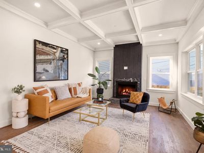 702 Randolph St NW #1