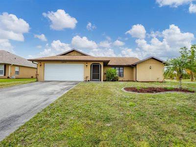 10475 Alexandria Ave