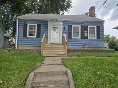 1015 10th Ave