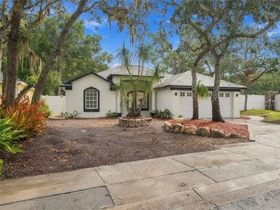 11836 HUNTERS LAKE DRIVE