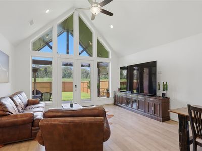 10602 Hidden Rock Dr