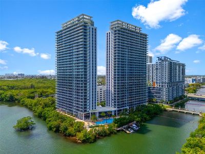 16385 Biscayne Blvd #3201