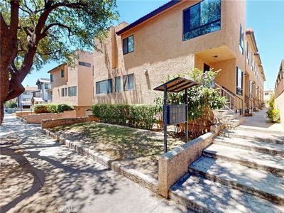 105 S Marguerita Ave APT C