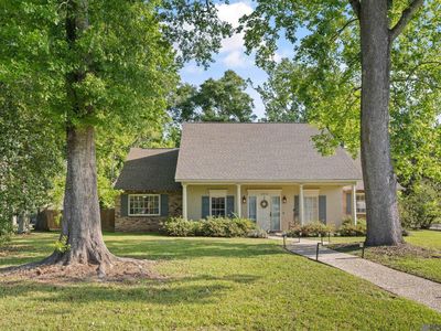 2814 Belle Cherie Ave