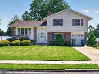 43 Charter Oak Ln