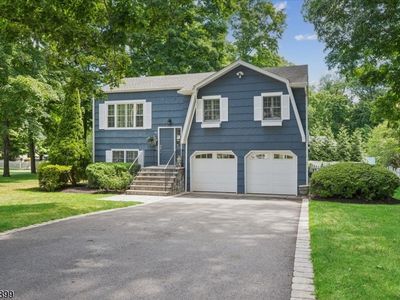 29 Hillside Ter
