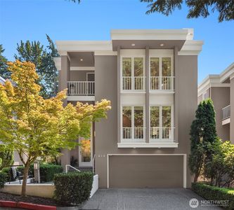 614 Bellevue Way SE #C1