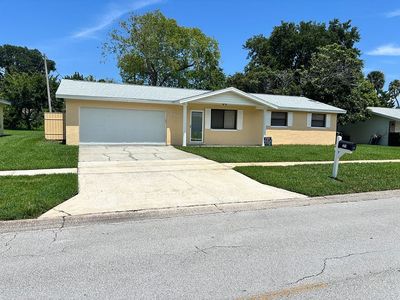 2211 Brian Ave
