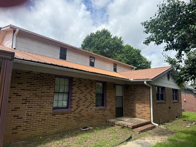 65 Mathews St