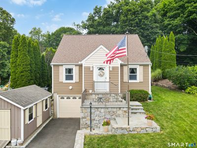 39 Morris Avenue