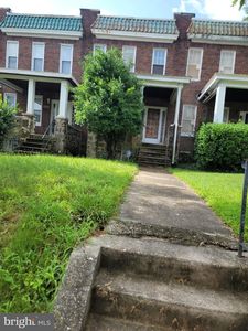 3327 Mondawmin Ave