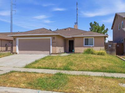 6033 Oleander Ln