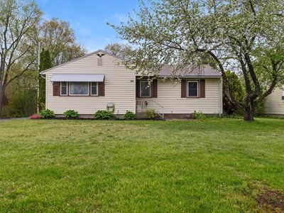 44 Lower Westfield Rd
