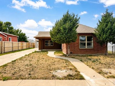 121 Deuel St