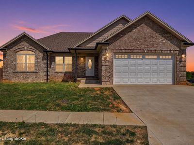 193 Twin Lakes Dr