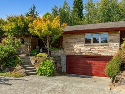 3627 Arapahoe Place W