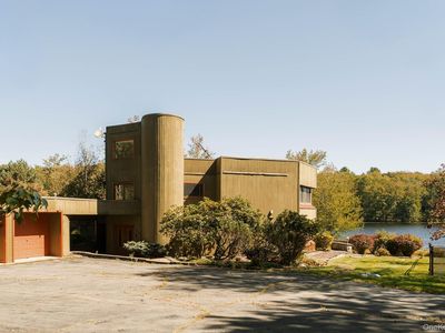 408 Hurd Road