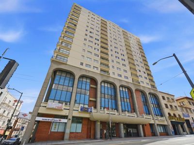 946 Stockton St APT 18C