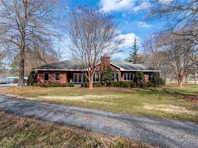 6414 Highway 136 W