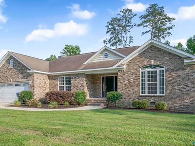 654 Pine Haven Dr