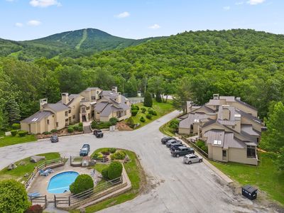 55 Fox Hollow Village #1