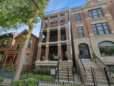 1909 N Bissell St #2